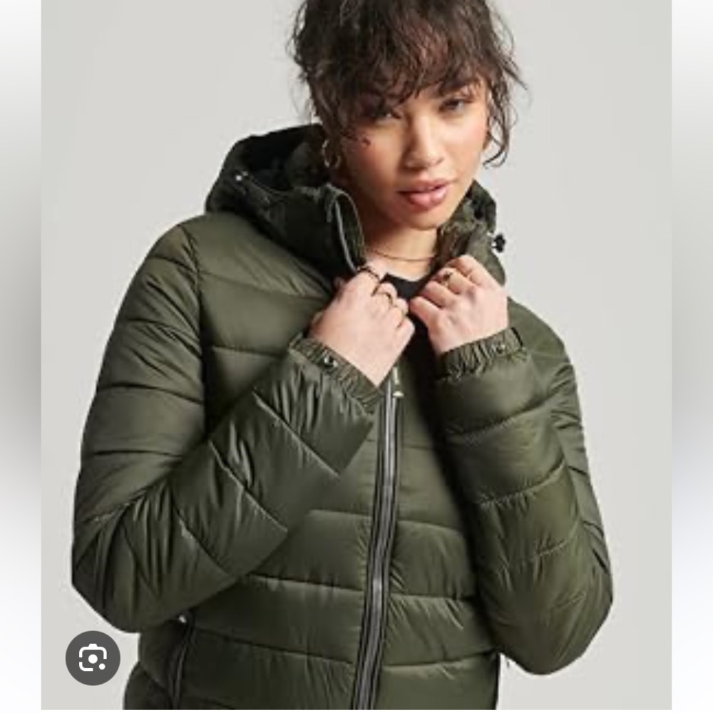 Superdry Women's Classic Fuji Puffer Jacket - Dark Green - Picture 2 of 7
